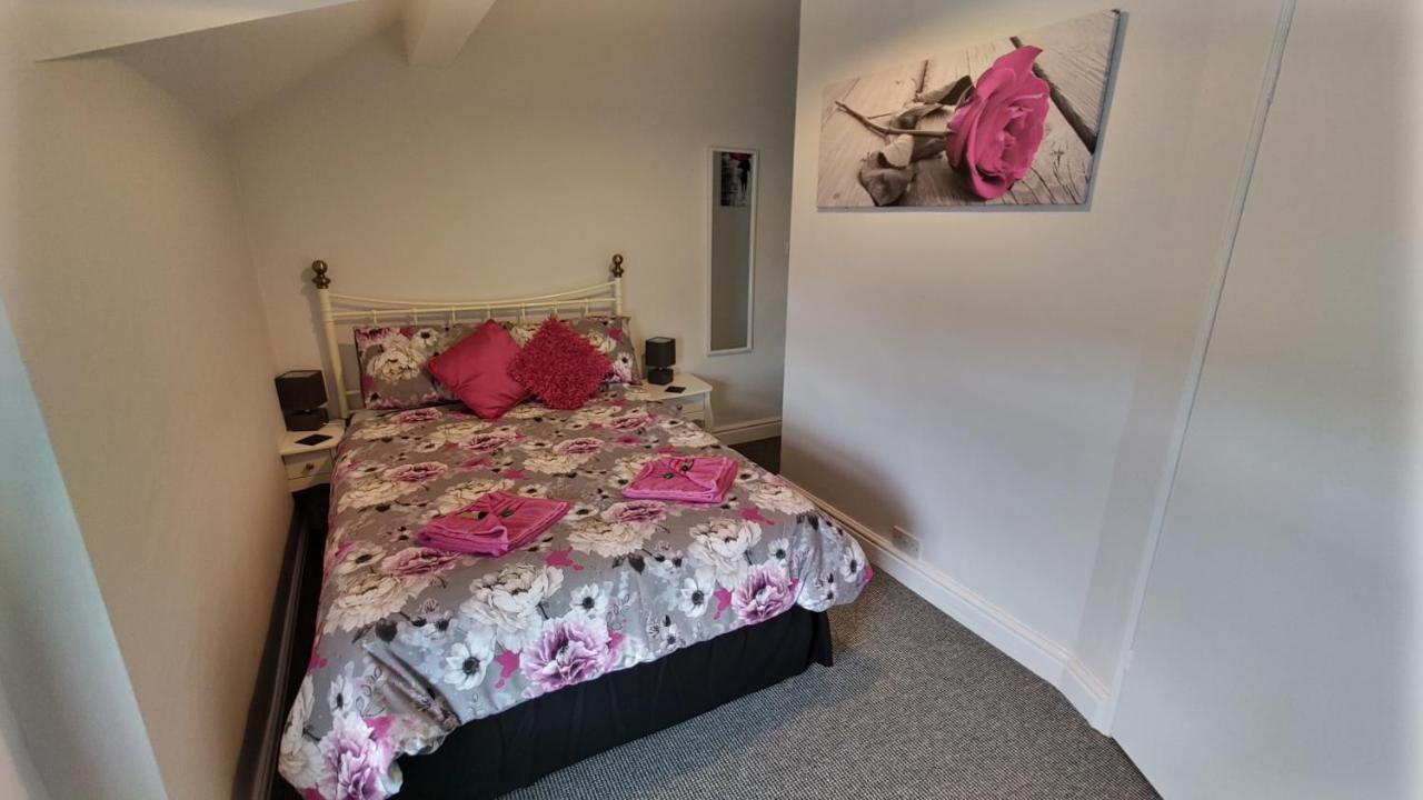 The Castleton Bed & Breakfast Blackpool Dış mekan fotoğraf