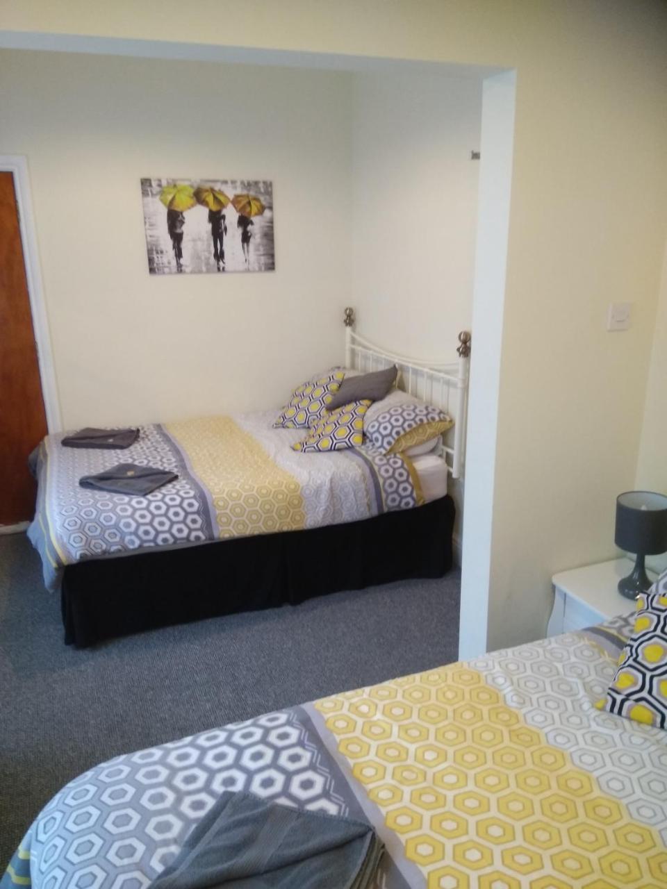 The Castleton Bed & Breakfast Blackpool Dış mekan fotoğraf