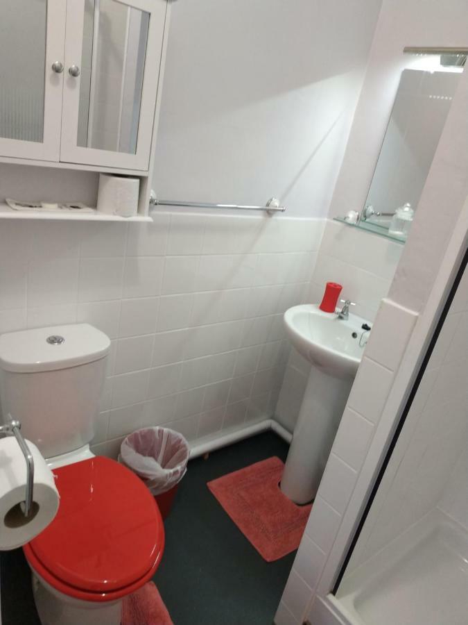 The Castleton Bed & Breakfast Blackpool Dış mekan fotoğraf
